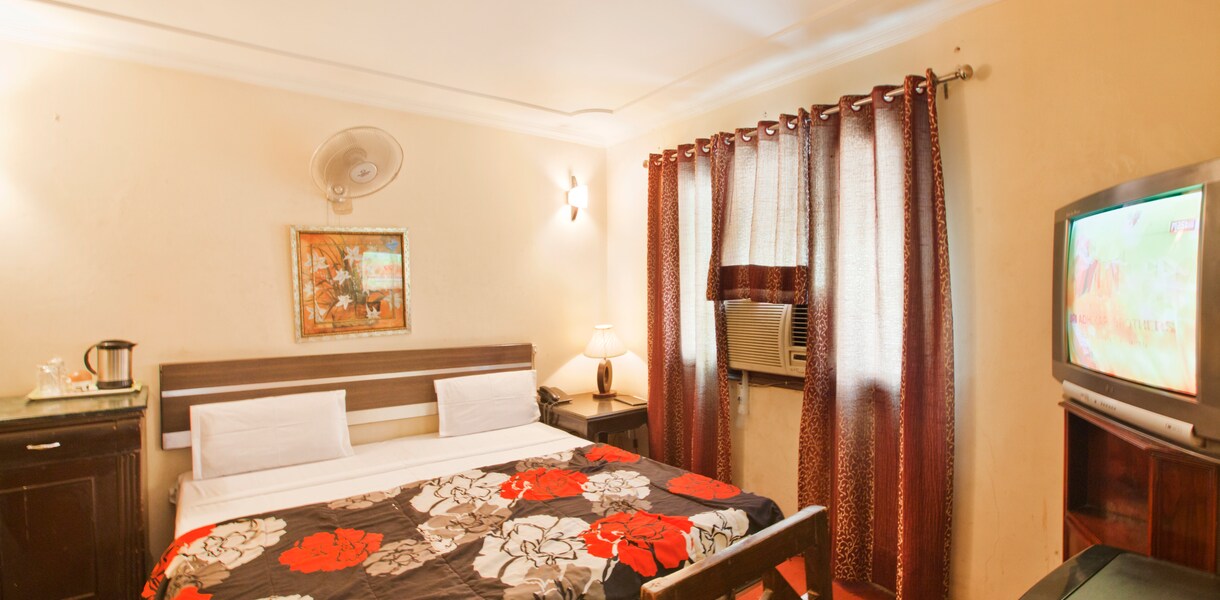 TG Rooms