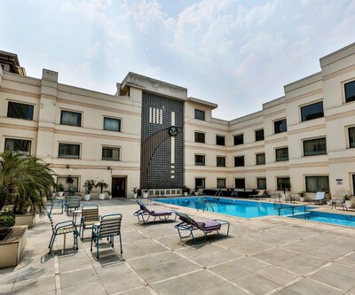 Regenta Central Klassik By Royal Orchid Hotels