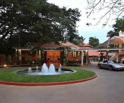 Silent Shores Resort & Spa