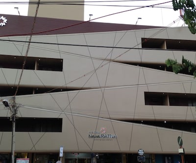 Hotel Navaratna