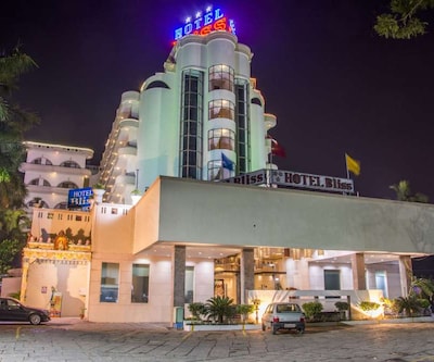 Hotel Bliss