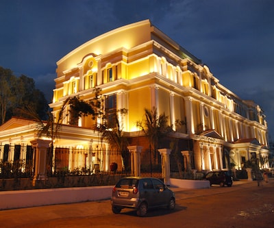 Mayfair Convention