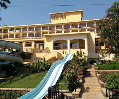 Fariyas Resort Lonavala