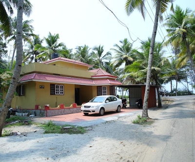 Kadaltheeram Homestay