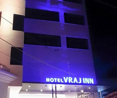 Hotel Vraj Inn