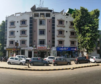 Hotel Damjis
