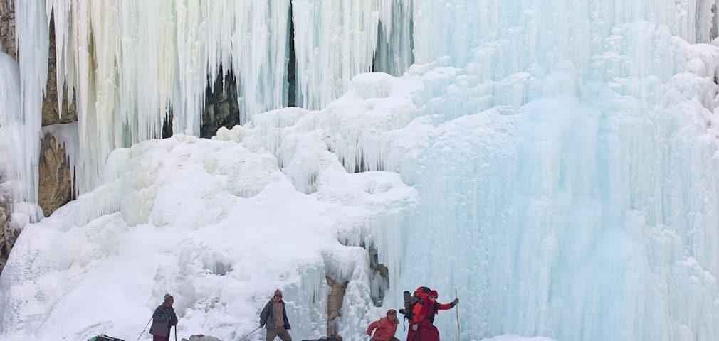 Chadar Trek in Ladakh