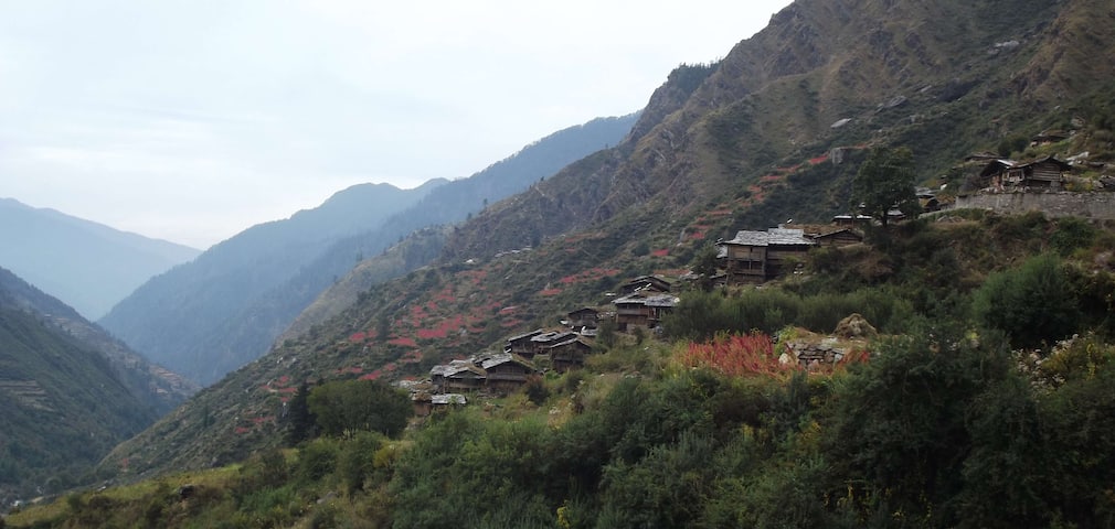 Village on the route of kedarkantha