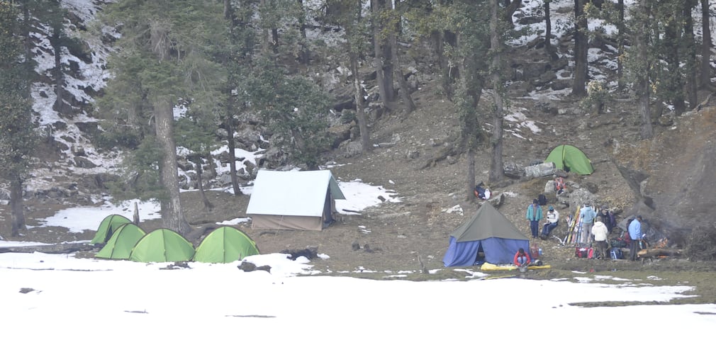 kedarkantha trek in Uttarakhand