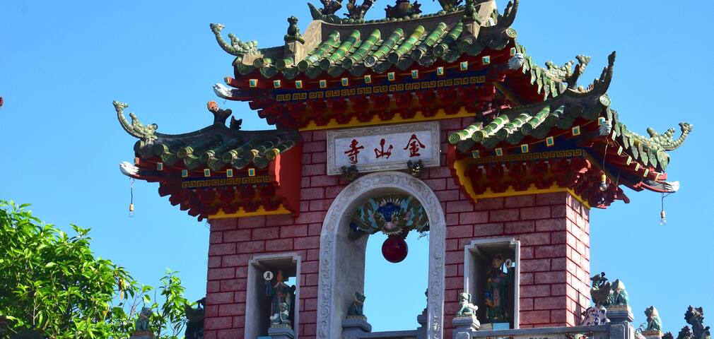 Vietnam Adventure and Cultural Tour