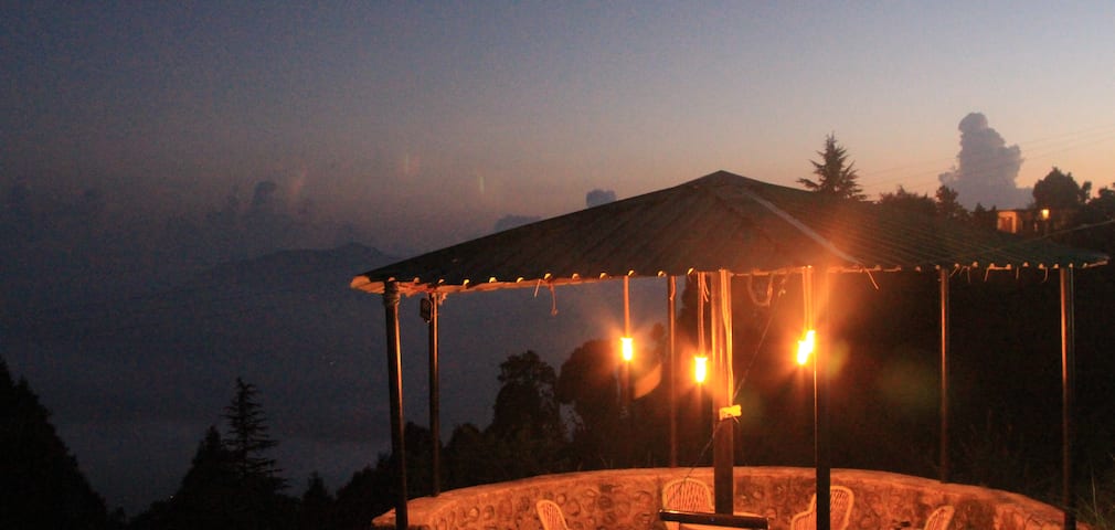 Camping At Little Jaguar, Kanatal