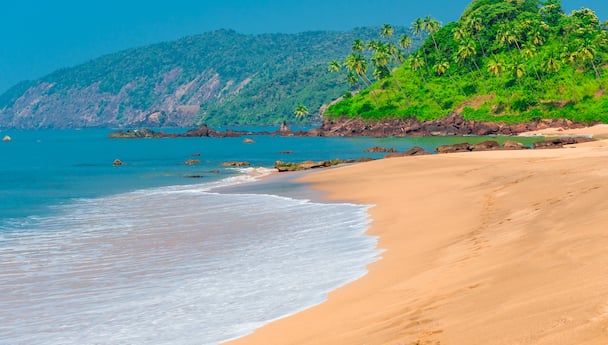 Goa Beach Packages Book Beach Packages In Goa At Best Price In 2021 Fishing boats on arambol beach. goa beach packages book beach