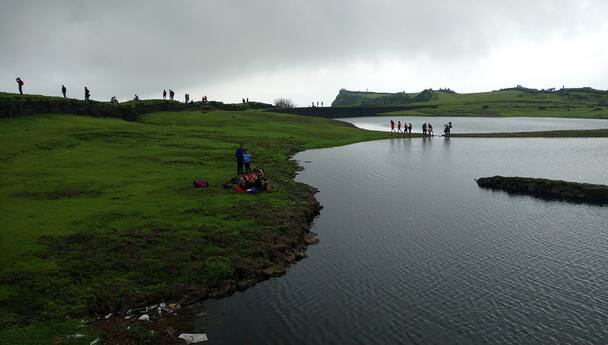 Best Time To Visit Lonavala Season Month In 2019 Yatra Com Among many prominent tourist attractions here, lonavla lake (also. best time to visit lonavala season