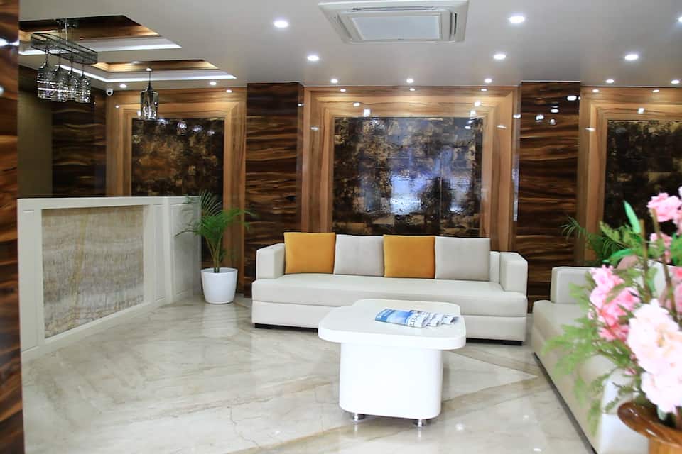 LOBBY AREA