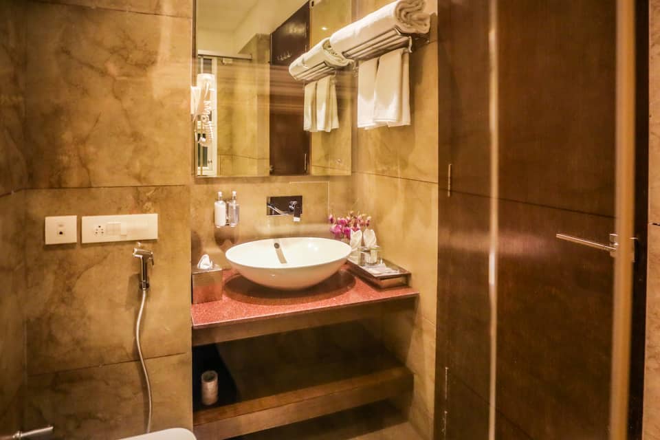 WASHROOM