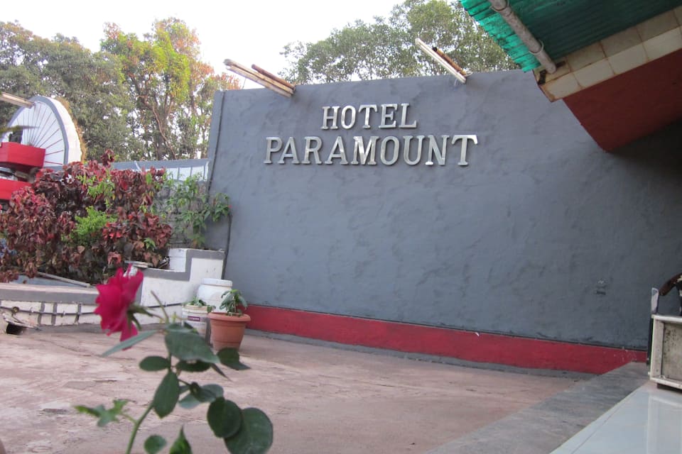Exterior 2