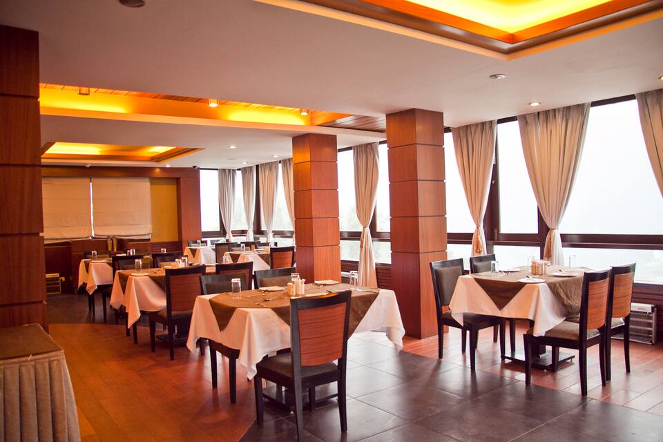 Suhim Portico Hotel Gangtok Room Starts At 3743 Hoteldekho - 
