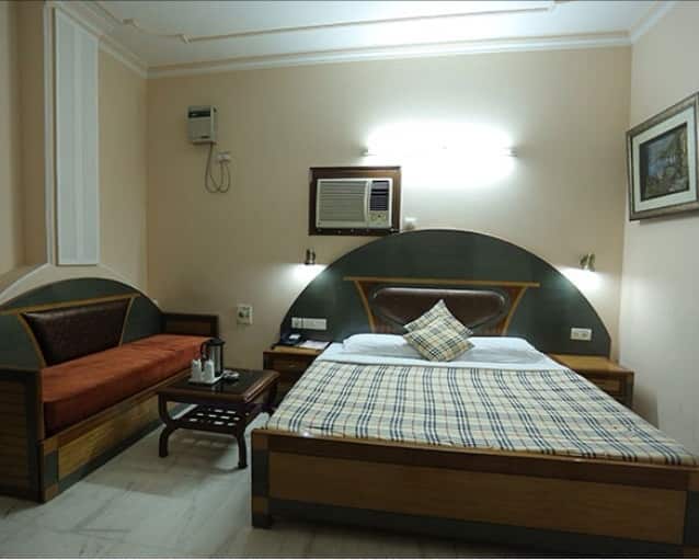 C Park Hotel New Delhi Room Starts 1650 Hoteldekho C Park Hotel Karol Bagh