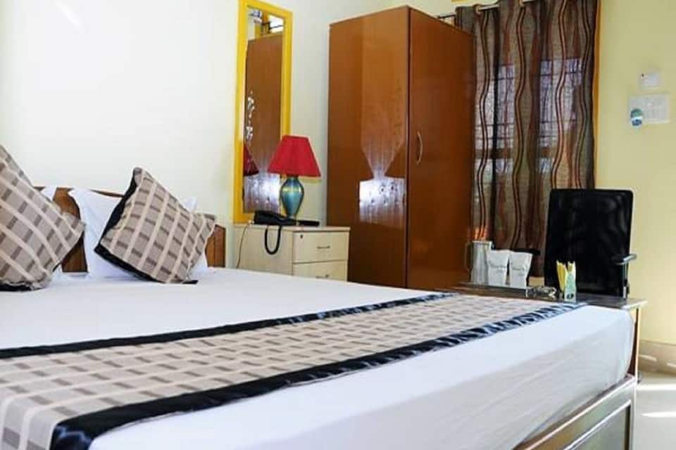 Deluxe Non AC Single Room