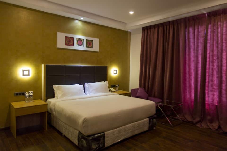 Ramee Strand Inn