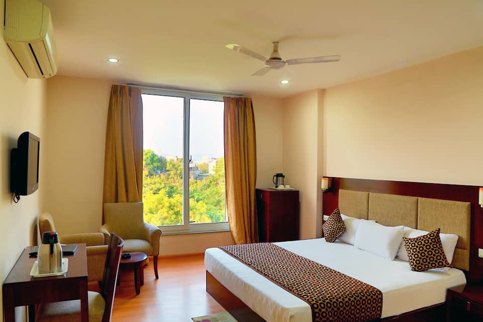 Hotel Royal Palm - A Budget Hotel in Udaipur