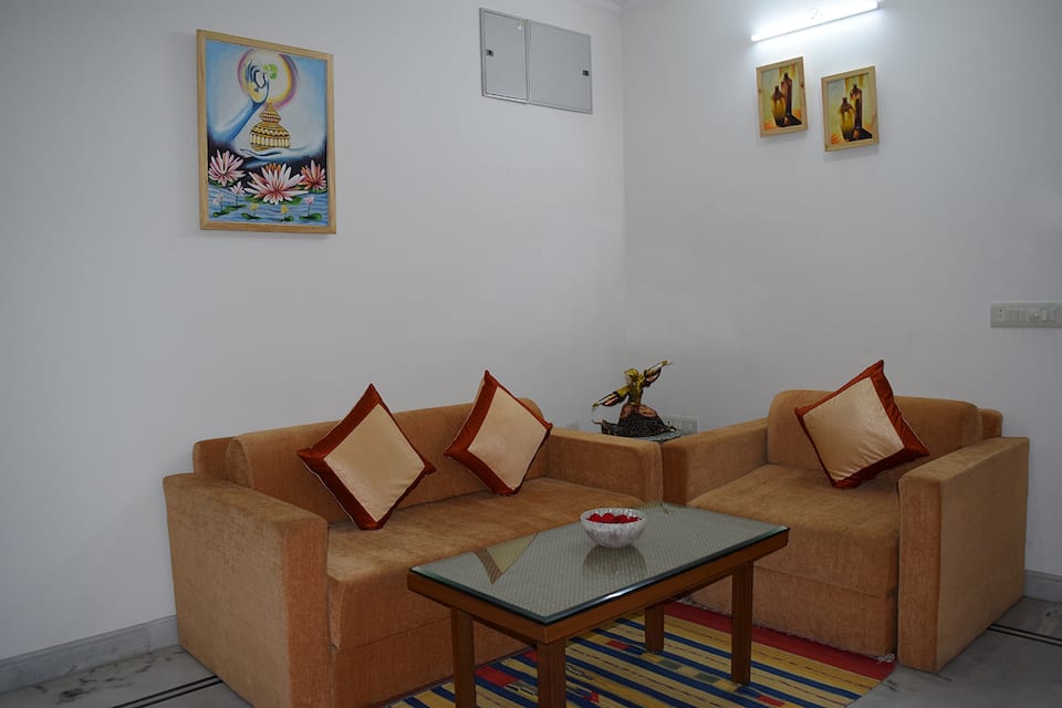Hotel Kesar D'Villa