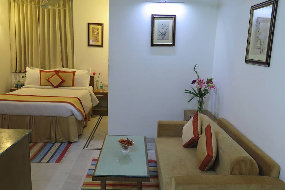 Hotel Kesar D'Villa