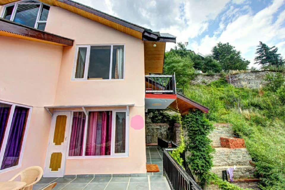 Four Bedroom Cottage- Entire cottage