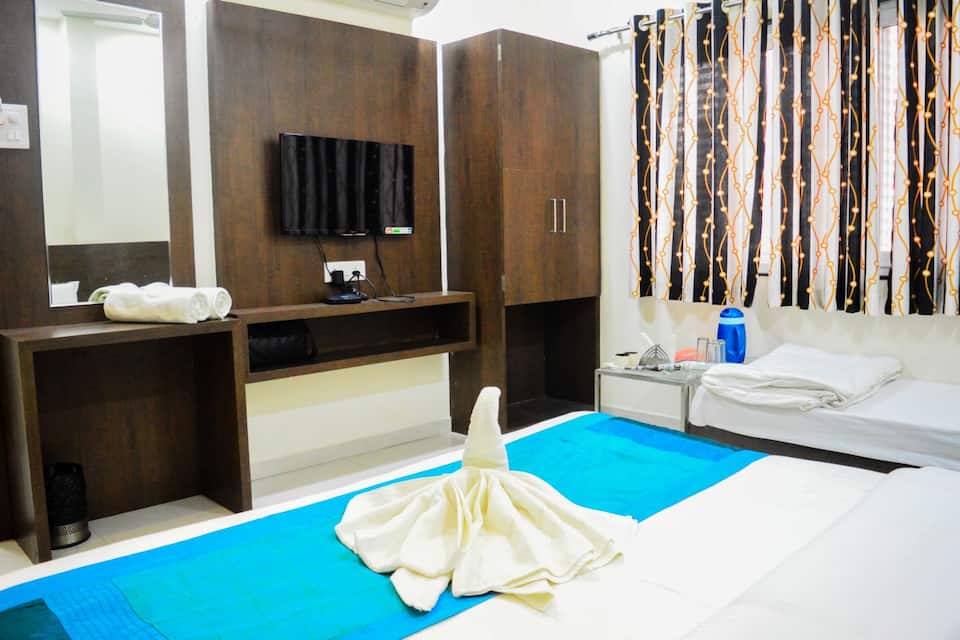 3 Bed Non AC Deluxe