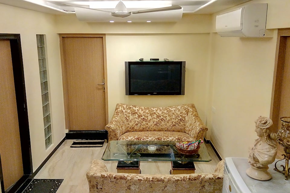 Suite room ( Stay in Bandra west)