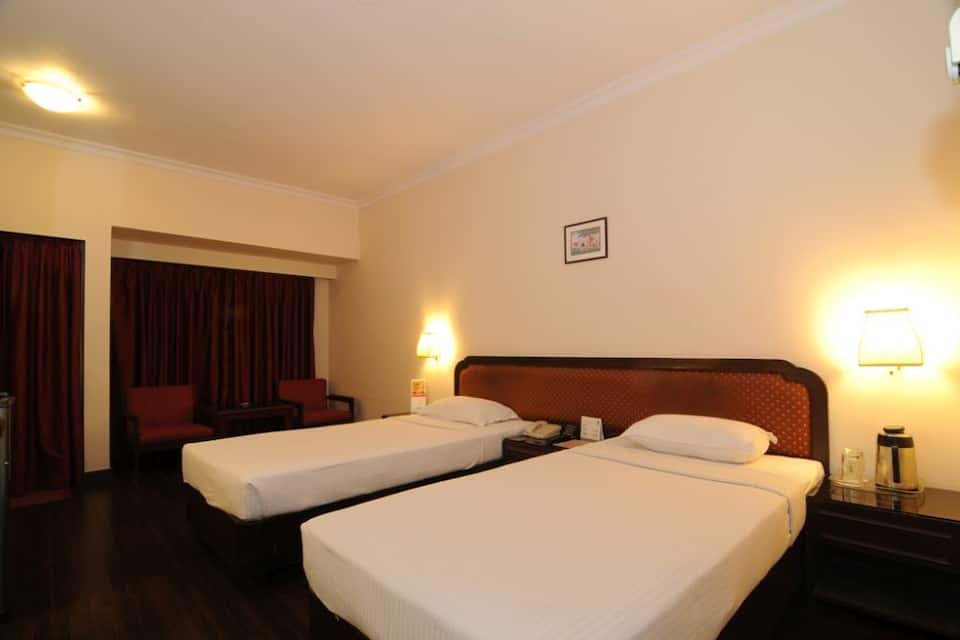 Standard Deluxe Single Occupancy