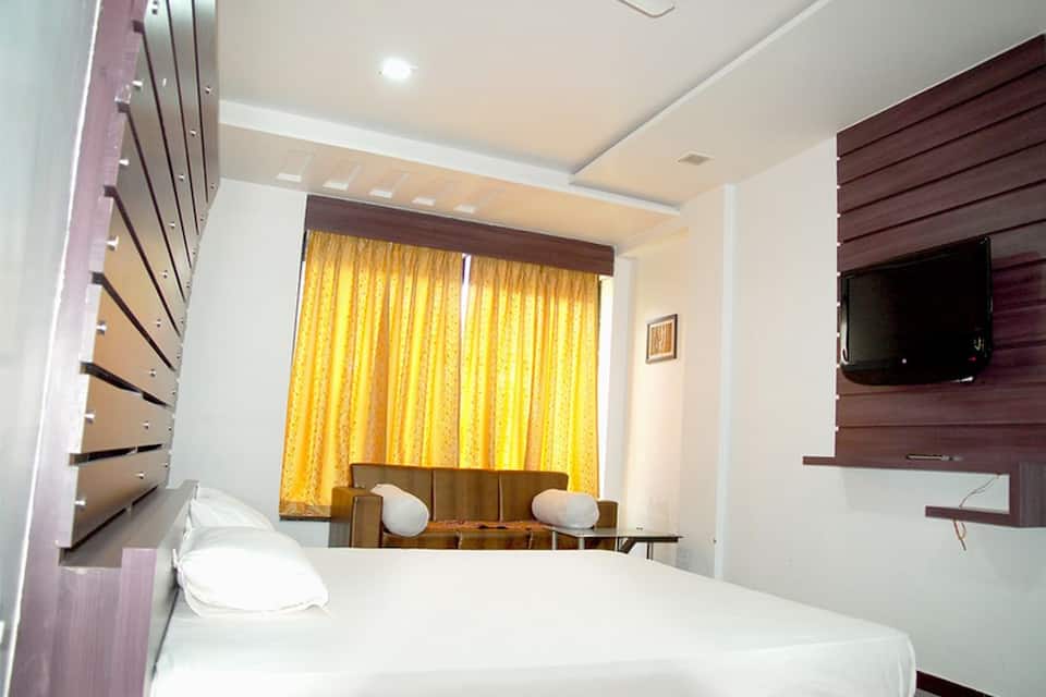Super Deluxe VIP Room