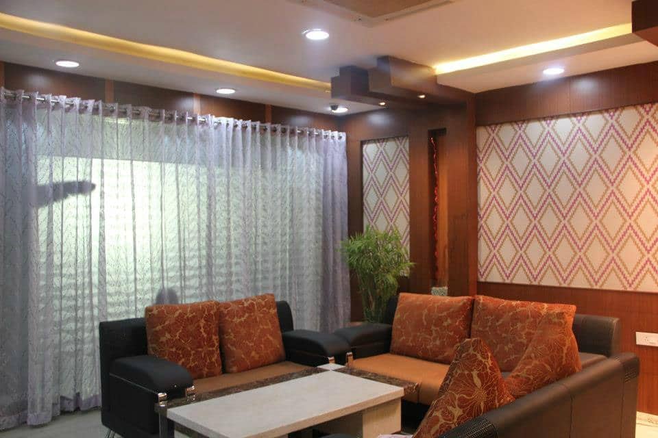 Lobby Sitting