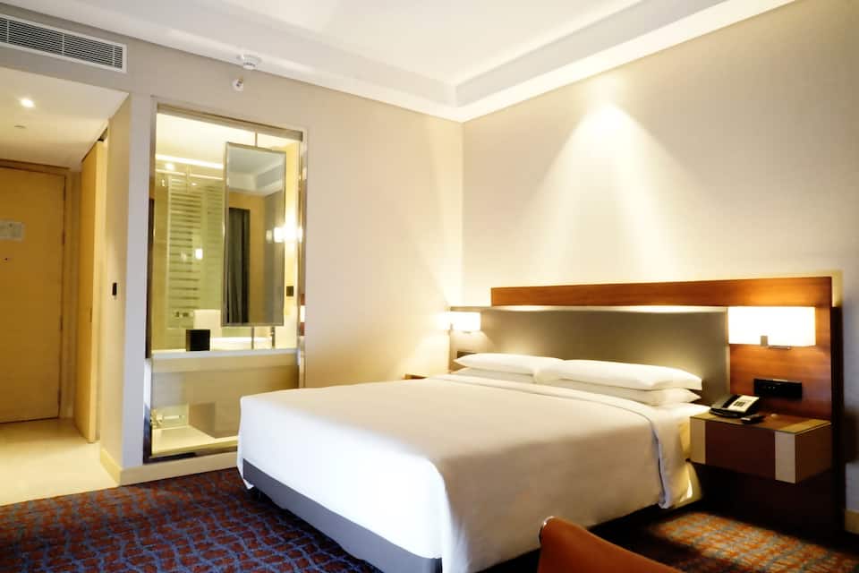 Regency Club King