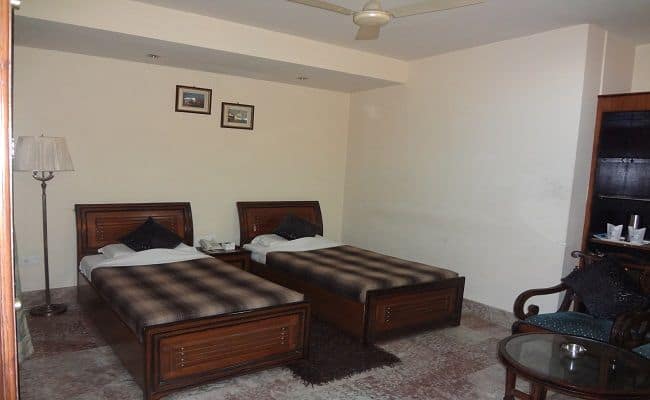 Business Class Room