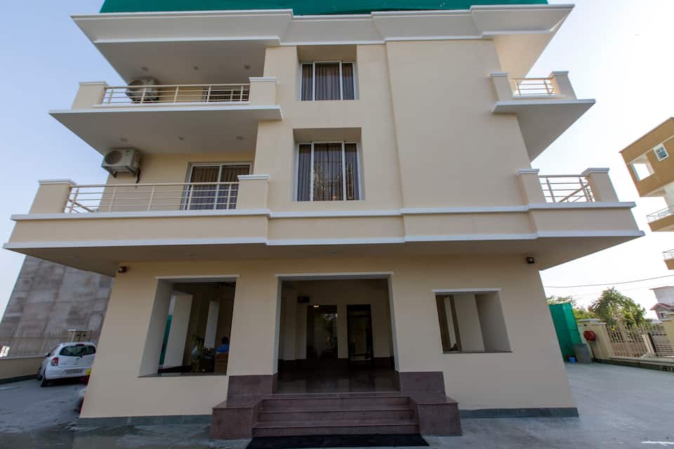 Zade House