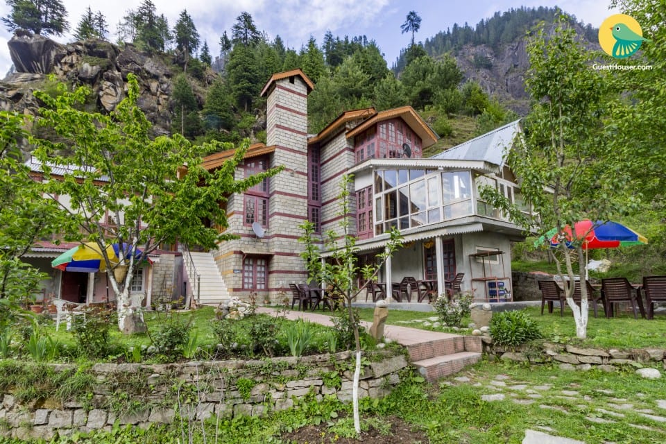Well-furnished cottage with a homely touch, near Nehru Kund