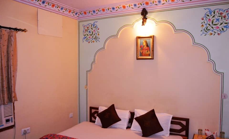 Hotel Gulab Garh