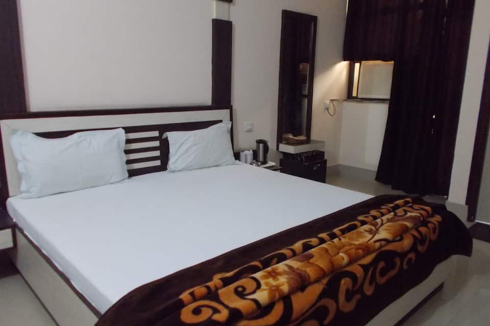 Hotel R.S Castle