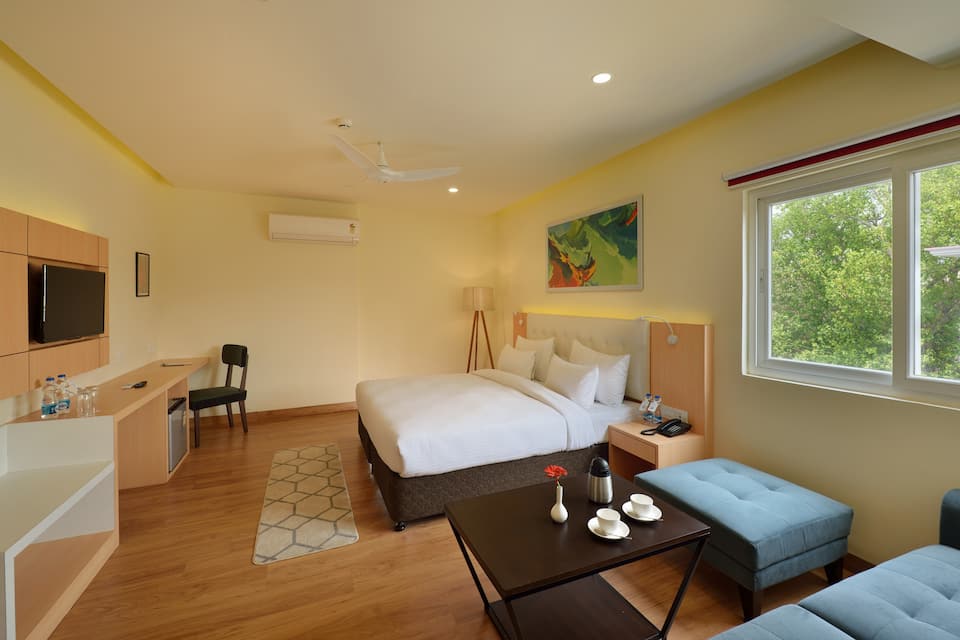 Luxury Club Room