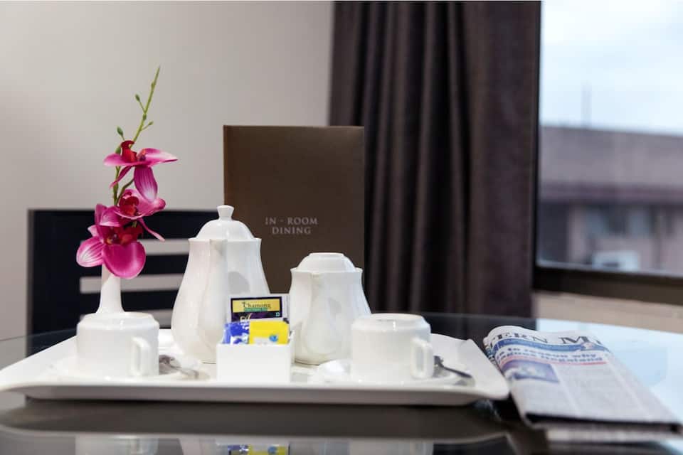 Corporate Suite Amenities