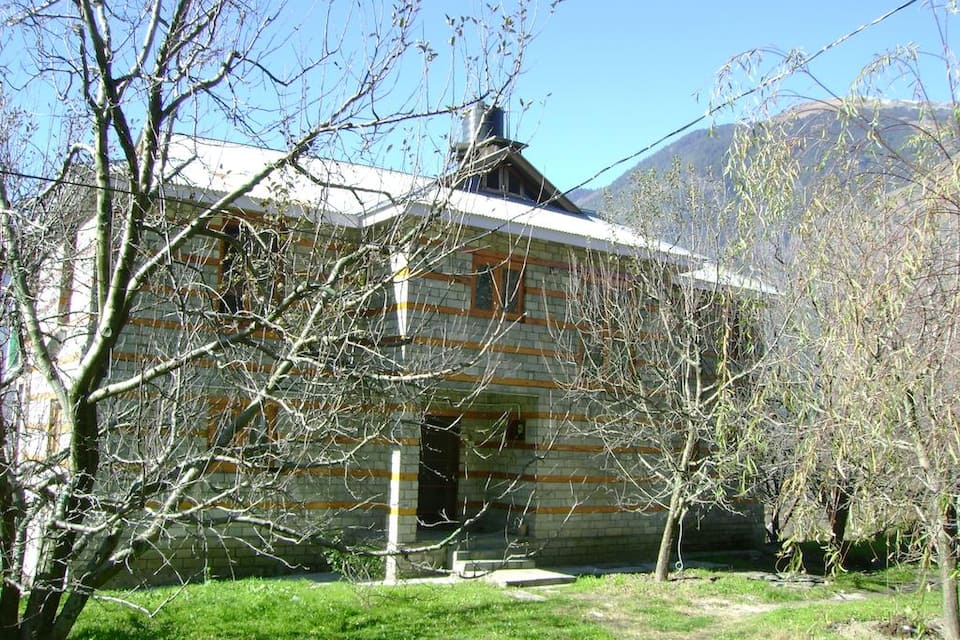 Wood Rose Villa-A Wandertrails Stay