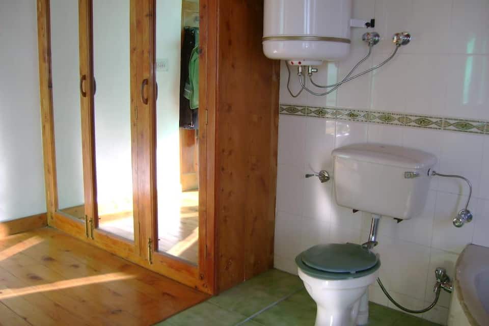 Wood Rose Villa-A Wandertrails Stay