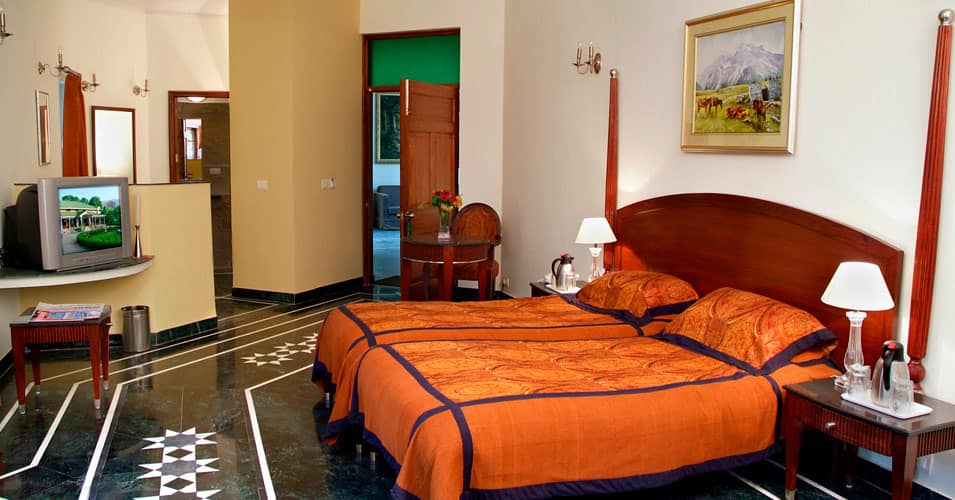 Hotel Kalpna Inn