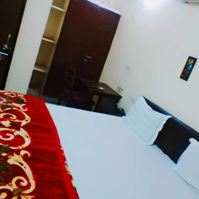 Rudraksh Guest House