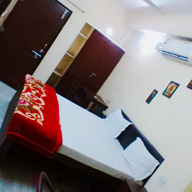 Rudraksh Guest House
