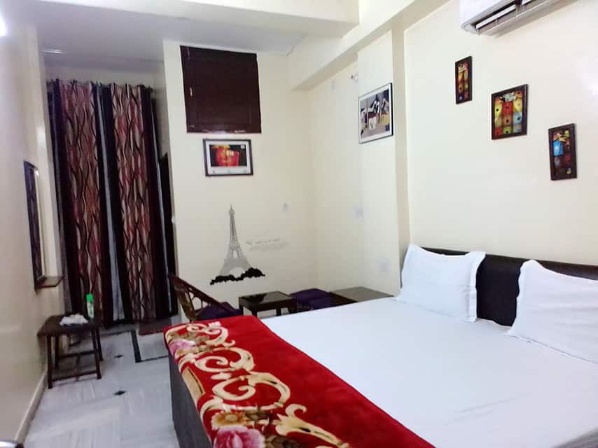Rudraksh Guest House