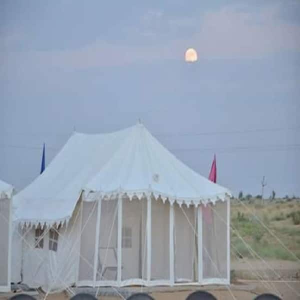 Sunrise Desert Adventure Camp