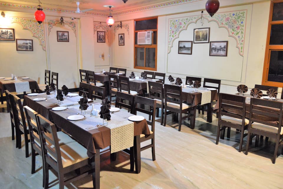 Hotel Gulab Garh