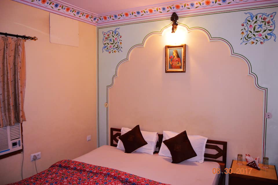 Hotel Gulab Garh